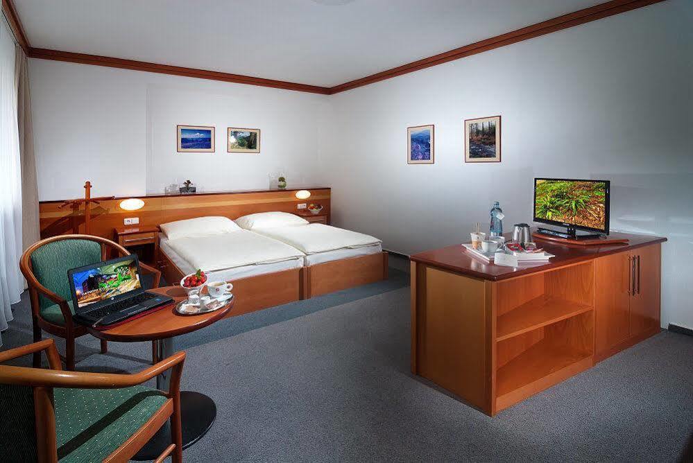 Harmony Club Hotel 3*