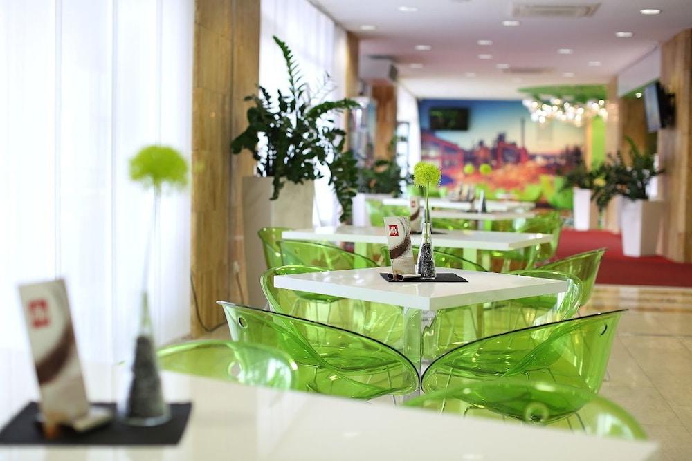 Harmony Club Hotel