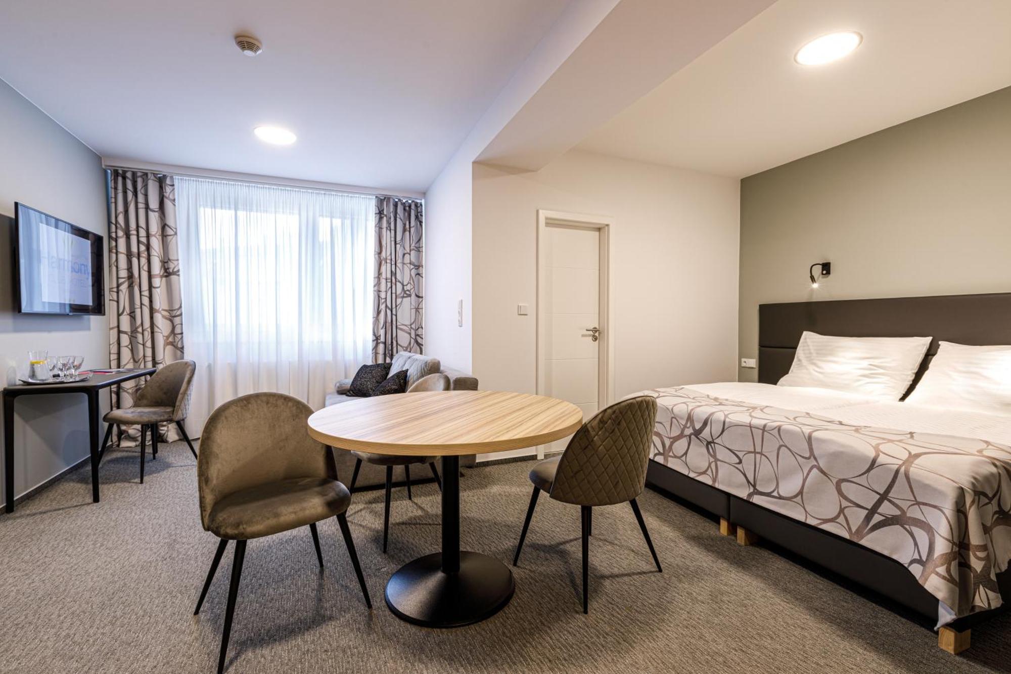 Hotel Harmony Club 3*